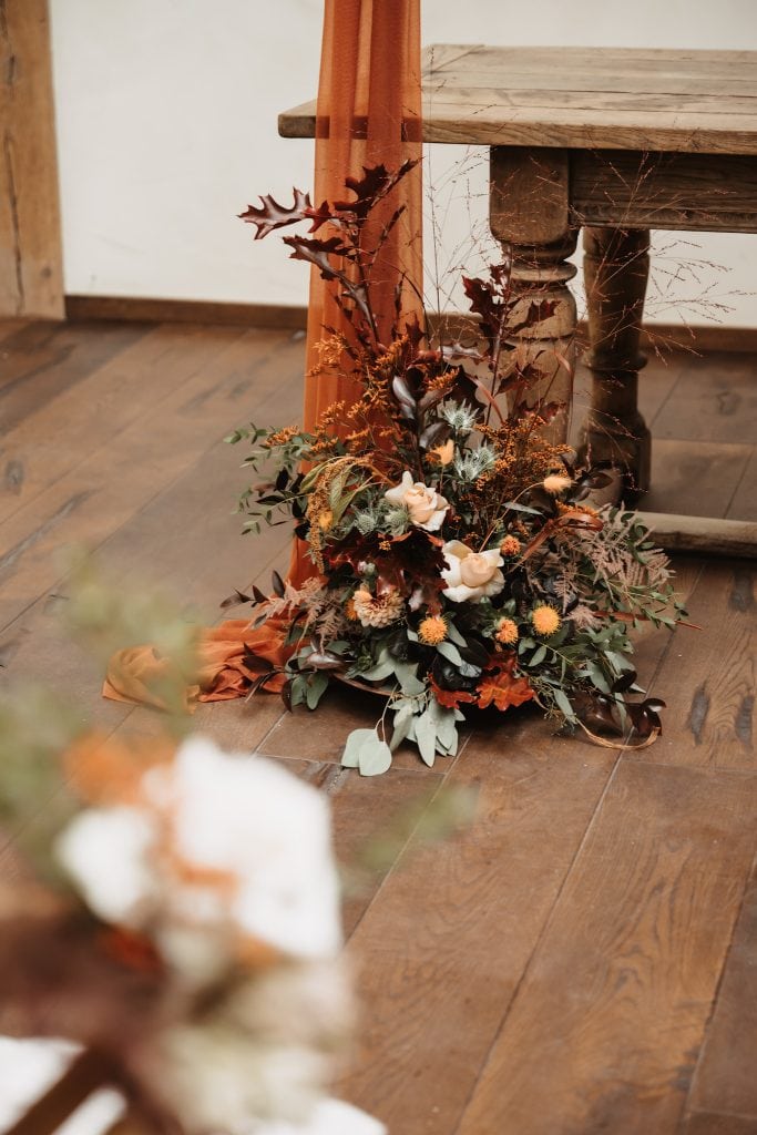 Natürlich, hier sind die SEO-optimierten Texte:.