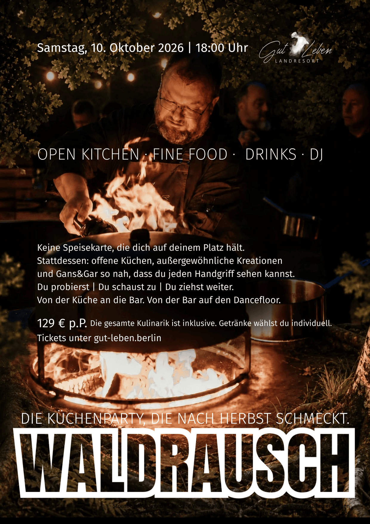 Koch am offenen Feuer bei der Waldrausch Küchenparty im Gut Leben Landresort bei Berlin
